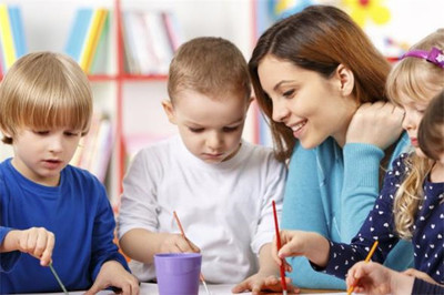 菲达利教育 专业引领，助力学子圆梦海外留学